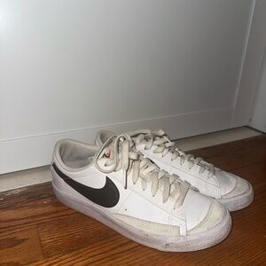 Nike Kids White and Black Sneakers